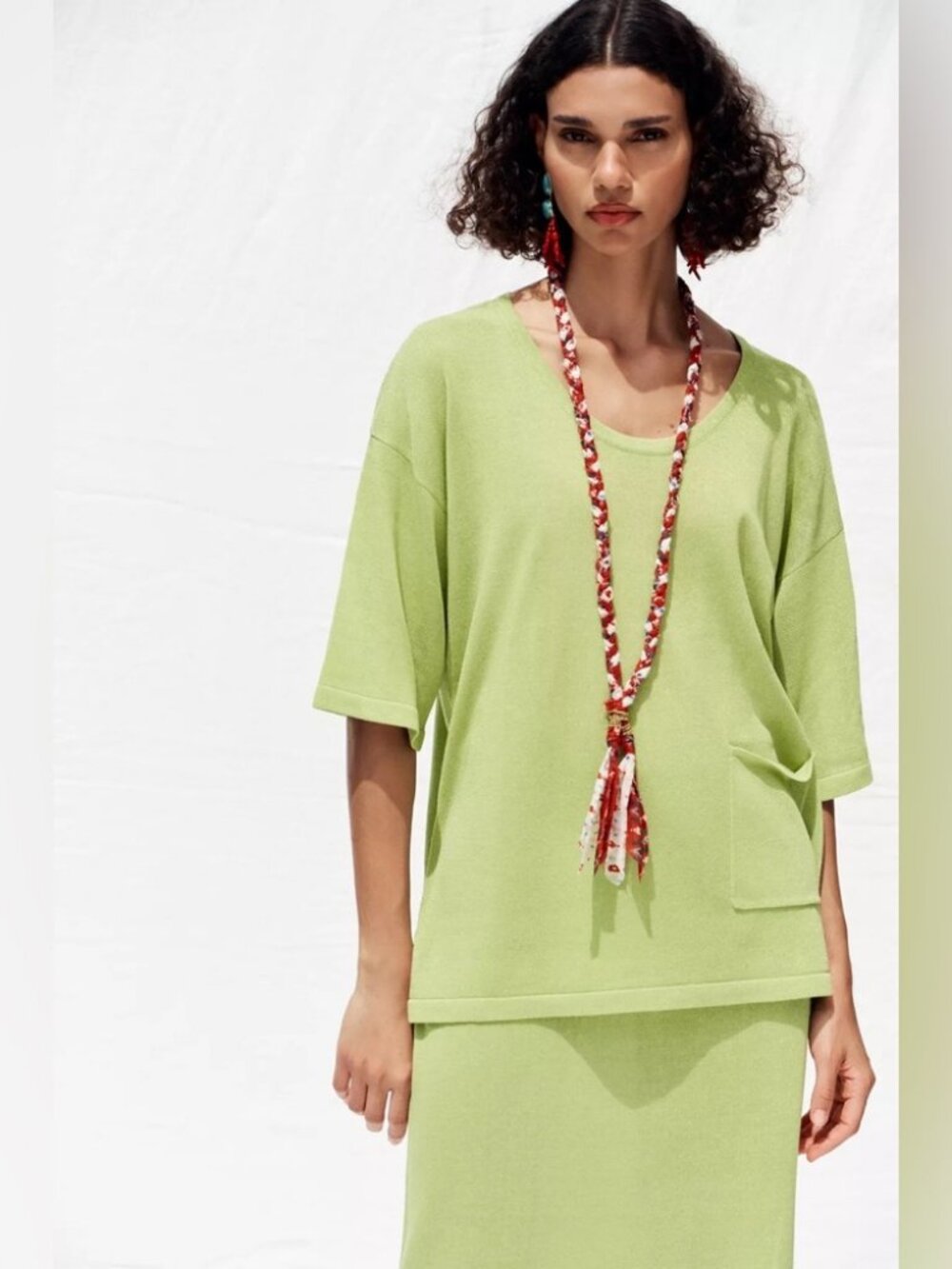 Zara Chic Green Women's Short Sleeve Top
